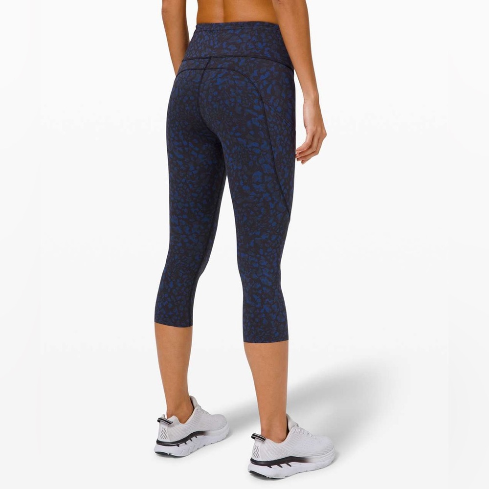 Lululemon Fast and Free Crop Leggings II 19" *Non-Reflective